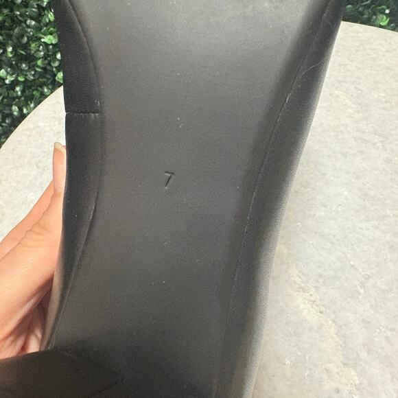 Tory Burch Chelsea pumps low block heel gold hardware black leather size 7 - Picture 10 of 10